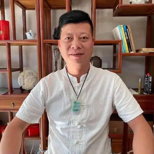 梦见自己佩戴的佛像(梦见自己佩戴的佛像丢了) 梦见自己佩戴的佛像(梦见自己佩戴的佛像丢了)
