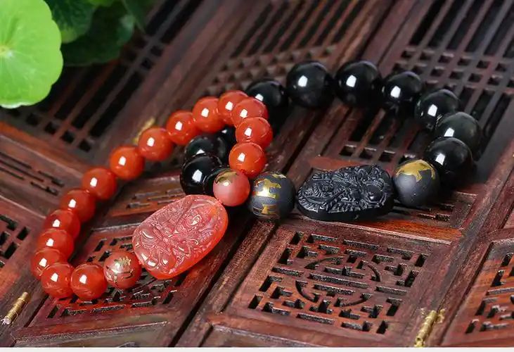 属鸡女人的优缺点分析