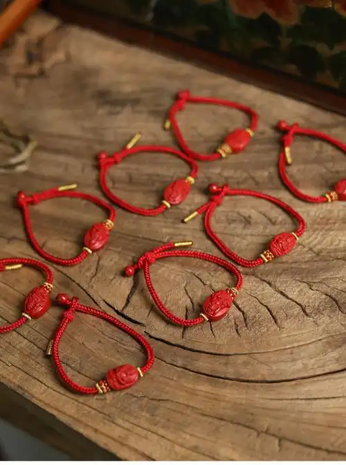 观音灵签卜易居抽签2025年属兔人的全年每月运势 观音灵签卜易居抽签2025年属兔人的全年每月运势