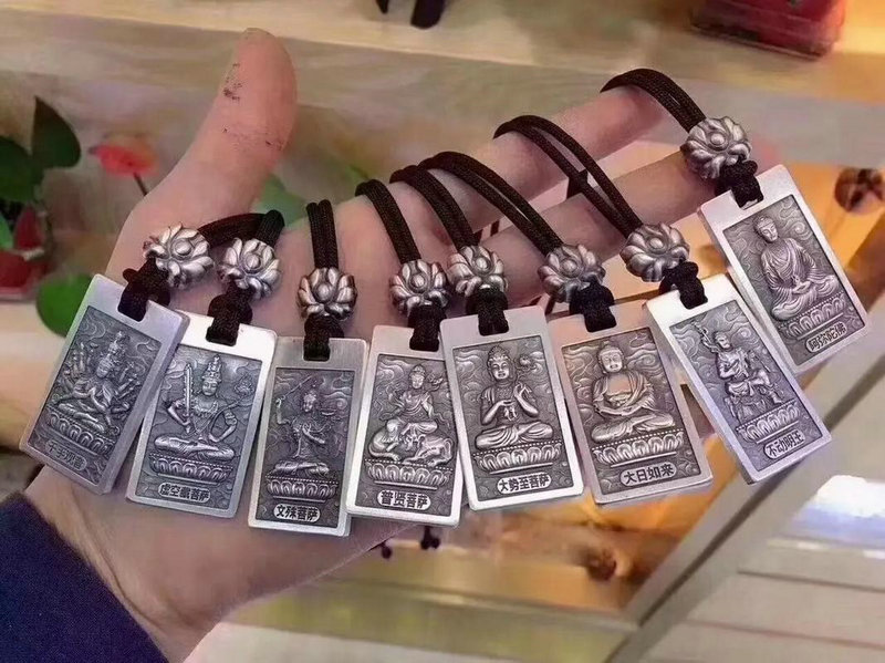 蛇女本命佛是什么佛