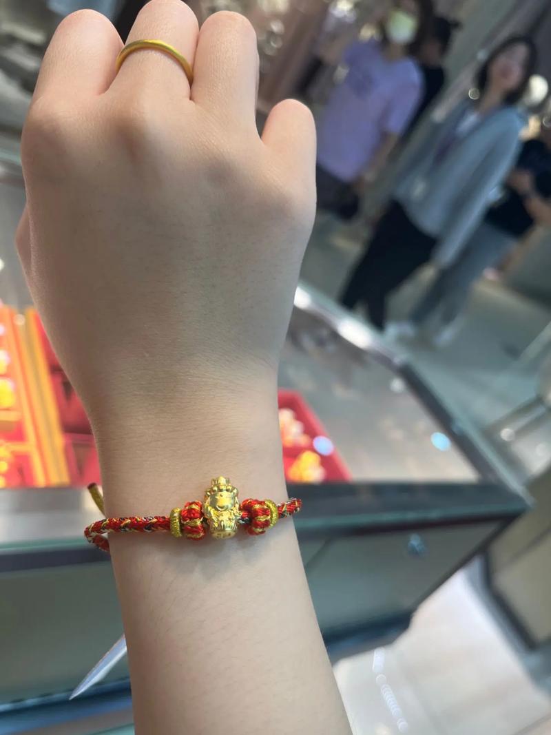 1983年的本命佛是啥