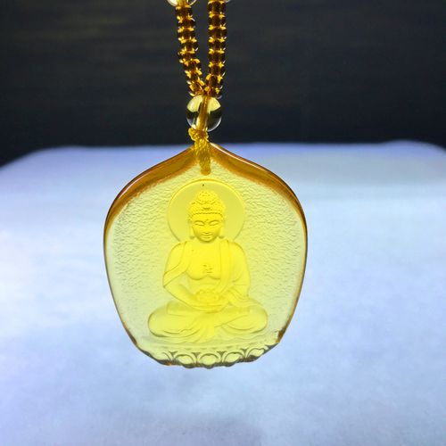 如何找到真正的本命佛并佩戴