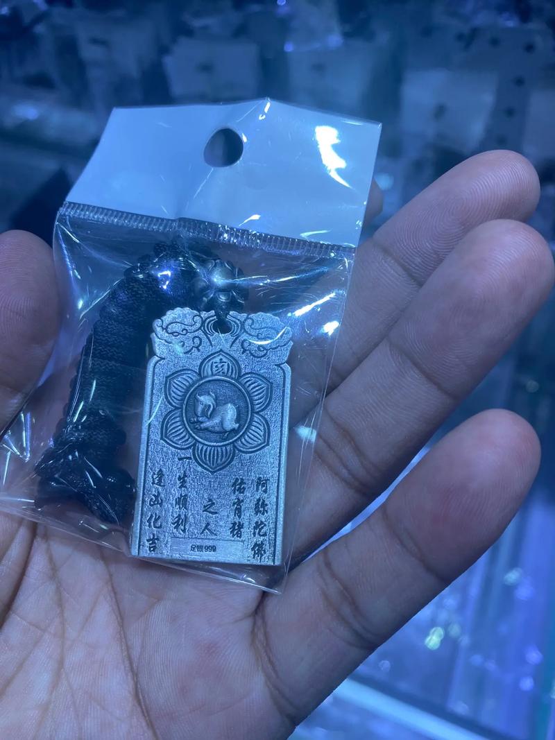 带本命佛(戴本命佛的禁忌) 带本命佛(戴本命佛的禁忌)