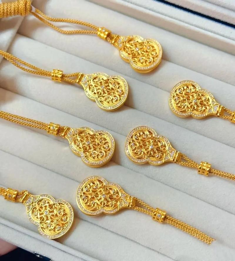 彩曜石与黑曜石功效区别（彩黑曜石是不是假的）