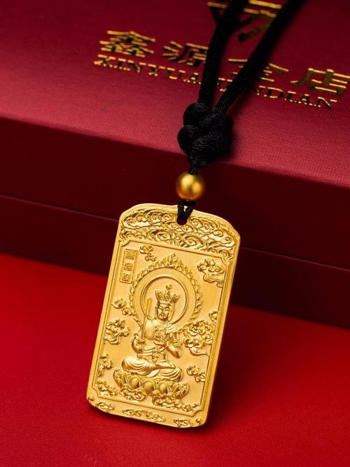 属龙女的本命佛(属龙的女性本命年佩戴什么好)