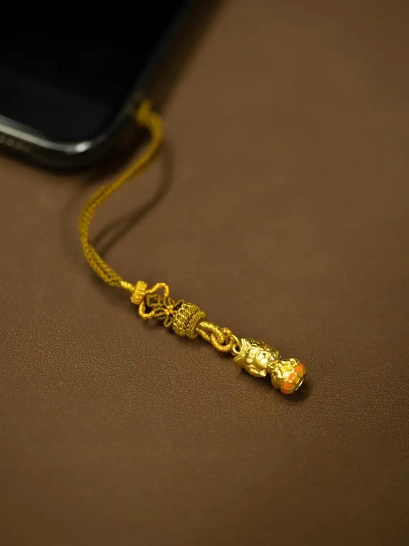 属兔最倒霉的年龄 属兔和属鸡的相配吗 属兔最倒霉的年龄 属兔和属鸡的相配吗