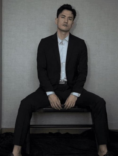 卢姓男孩起名带厚会影响理财习惯吗(卢姓男孩起名带厚是否能影响理财习惯与财富积累)