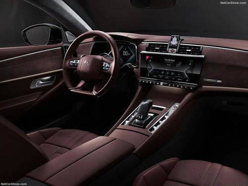 网红冯提莫复播首秀观看人数超10万 1分钟视频报价55万