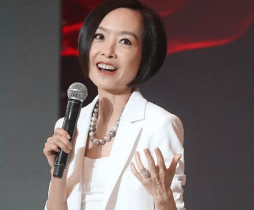 下载测八字软件网上的占卜大师可信吗