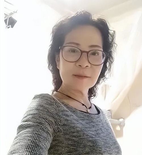 本命佛是和田玉的好还是黑曜石(黑曜石本命佛和和田玉本命佛哪个好)的简单介绍