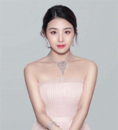 闫闯为什么会撞人?车评节目,车评人 闫闯为什么会撞人?车评节目,车评人