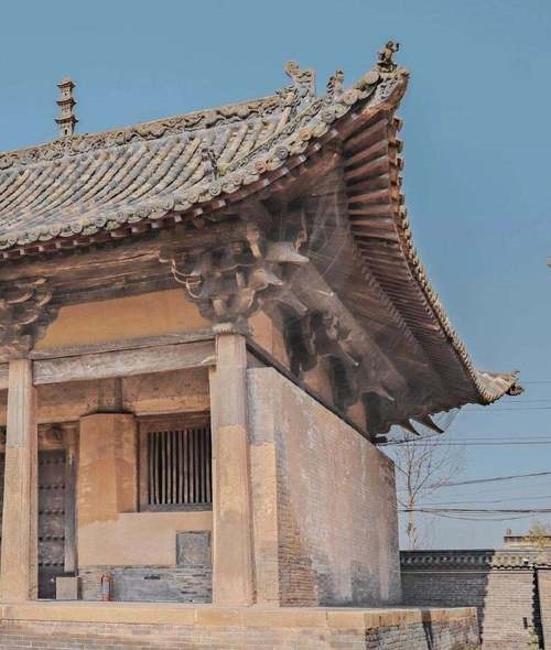 已婚男人想睡你是喜欢你吗如果一个男人只想