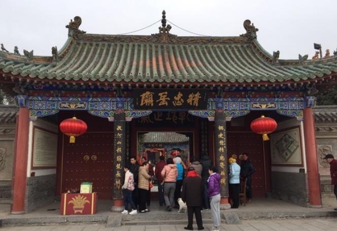 阳台正对厨房怎么化解 阳台正对厨房怎么化解