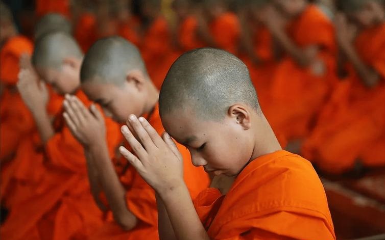 婚姻算命网站免费能否揭示五行比例对婚姻的影响(婚姻算命网站免费真的能帮你找到情感的真谛吗)