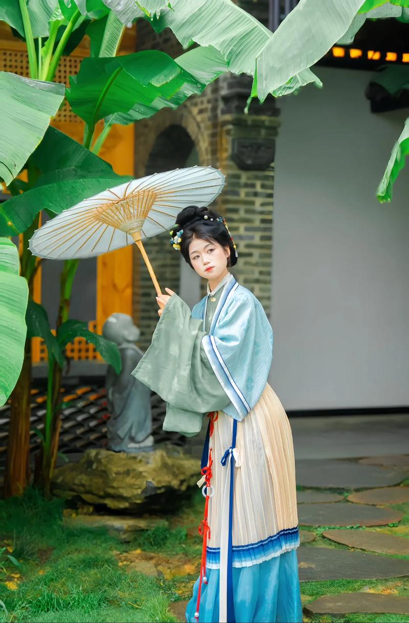 天蝎座的下半年财运怎么样 2025年属猪天蝎座财运 天蝎座的下半年财运怎么样 2025年属猪天蝎座财运