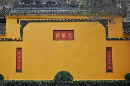 英皇娱乐女艺人英皇都捧不红的白冰,是因为 英皇娱乐女艺人英皇都捧不红的白冰,是因为