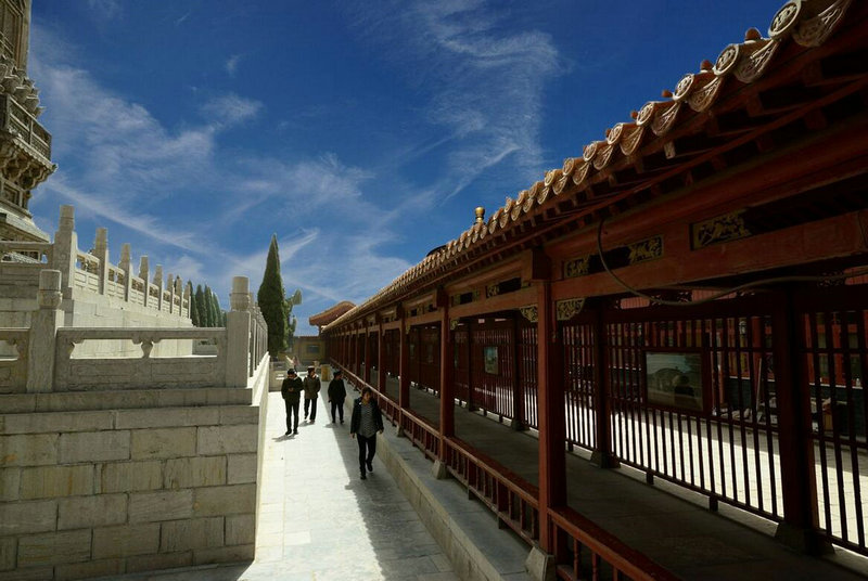 本命佛吊坠不带放哪里最好（太精彩了!）