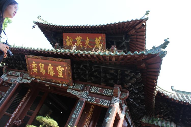 我爱上了一个已婚的金牛座男人,我好累好累,我该怎么办, 我爱上了一个已婚的金牛座男人,我好累好累,我该怎么办,