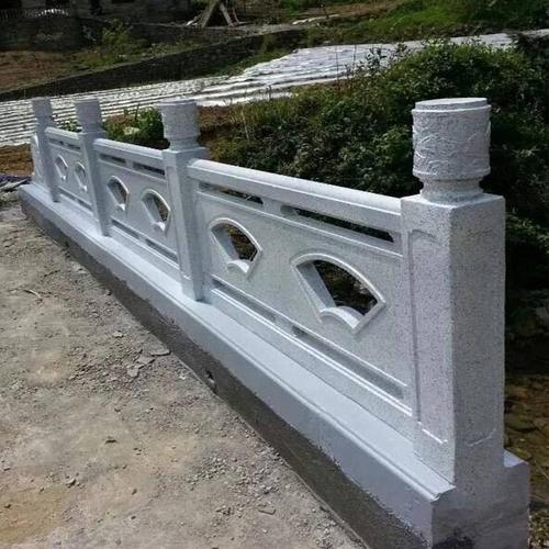 向太陈岚最新照片向太陈岚晒全家福，他们一