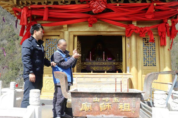 刘书彤测字是否暗示财富传承将面临考验(刘书彤测字是否暗示财富传承路途坎坷)