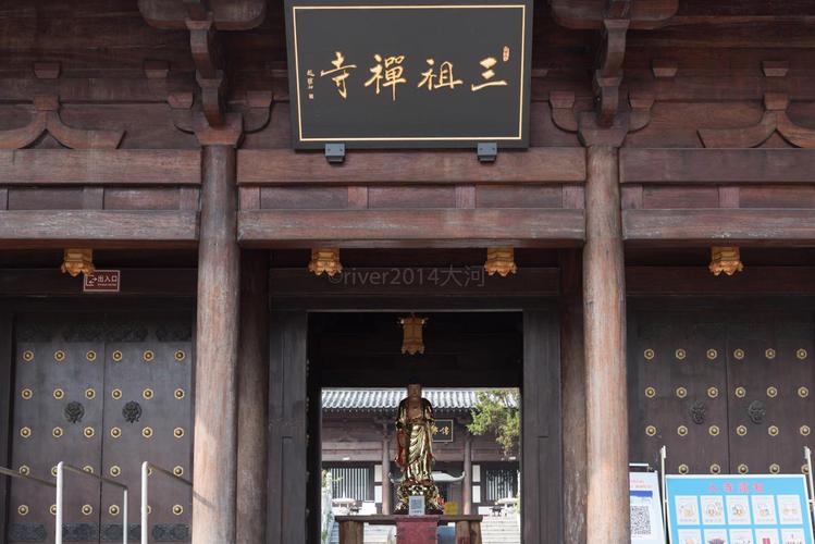 王一博经纪人江小倩说王一博是性工作者的是